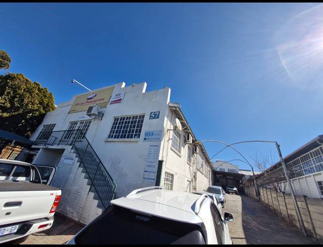 1,000M² WAREHOUSE FOR SALE IN KEW